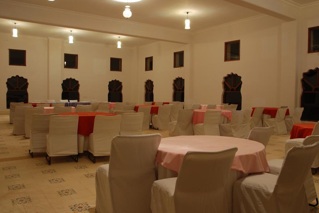 Sara Vilas Hotel Nawalgarh Exterior foto