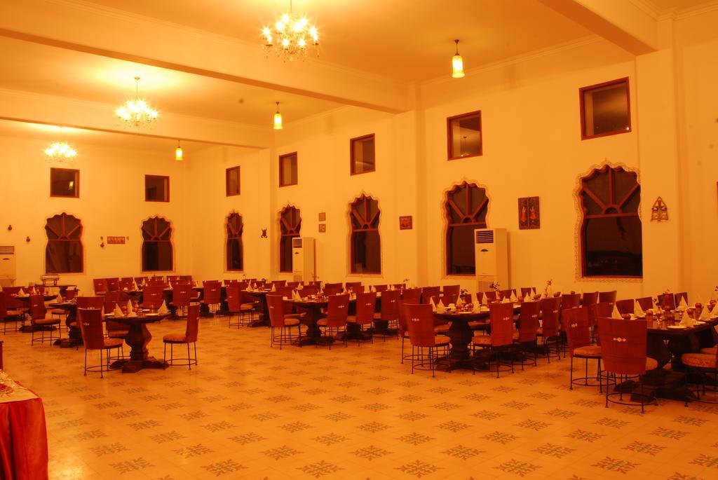 Sara Vilas Hotel Nawalgarh Exterior foto